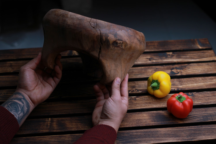 میوه خوری چوبی یک تکه و دستساز
