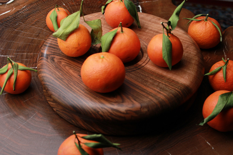 میوه خوری یک تکه و دستساز چوب گردوسیاه وحشی تیرداد